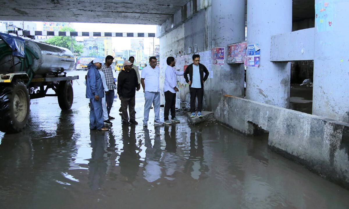 Greater Warangal Commissioner Orders Immediate Flood-Relief and Drainage Work as Heavy Rains Continue