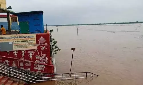 Godavari Crosses First Warning Level at Bhadrachalam as Water Level Touches 43 Feet