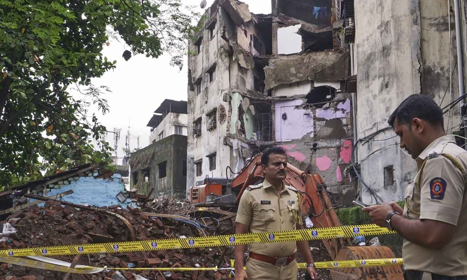 Man on run for 15 yrs held in Delhi robbery-murder case