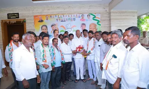 The induction programme was held at the Hanumakonda residence of former Deputy Chief Minister and Station Ghanpur MLA Kadiyam Srihari