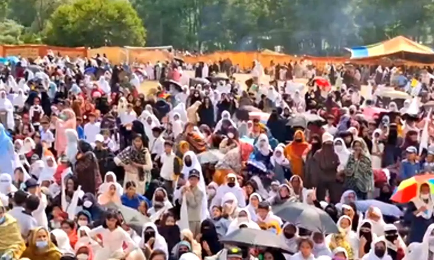 PoK unrest deepens as protesters defy Pakistans midnight crackdown PoK unrest deepens as protesters defy Pakistans midnight crackdown
