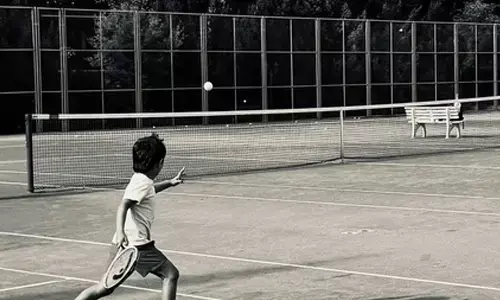 Kareena Kapoor gives a glimpse of her ‘champion sons sporting spirit