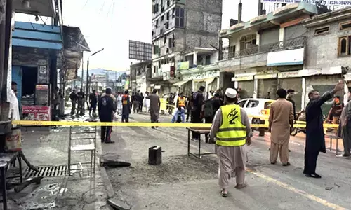Pakistan: Death toll in Swat police station suicide attack rises to 17 Pakistan: Death toll in Swat police station suicide attack rises to 17