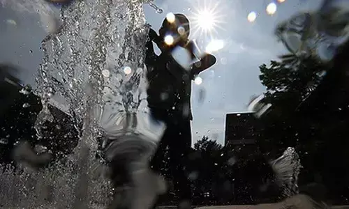 Record heat wave continues to grapple South Korea