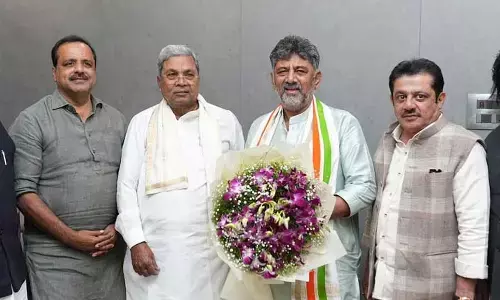 Shivakumar extends birthday wishes to Siddaramaiah