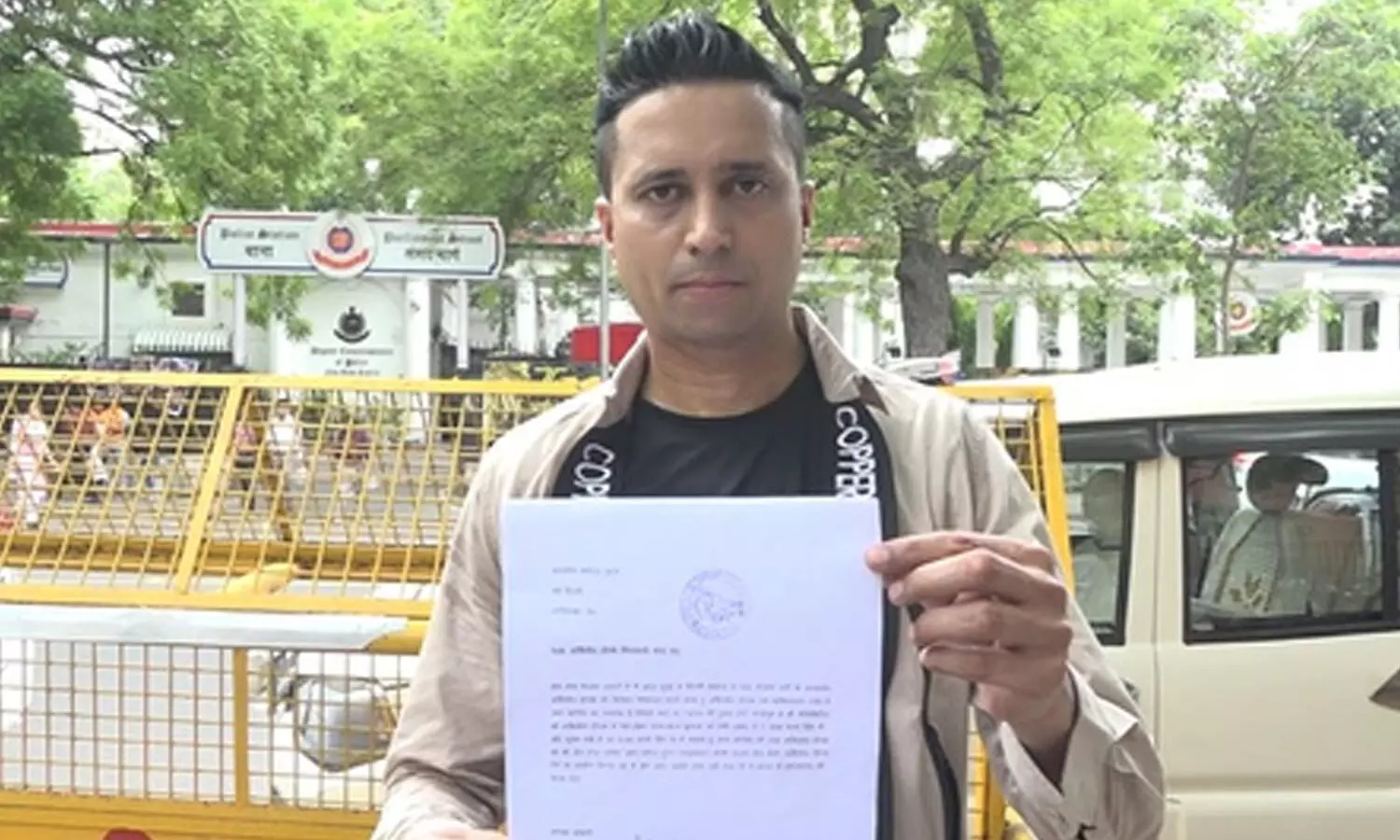Influencer demands Abhijeet Dipkes arrest over assault, security allegations Influencer demands Abhijeet Dipkes arrest over assault, security allegations