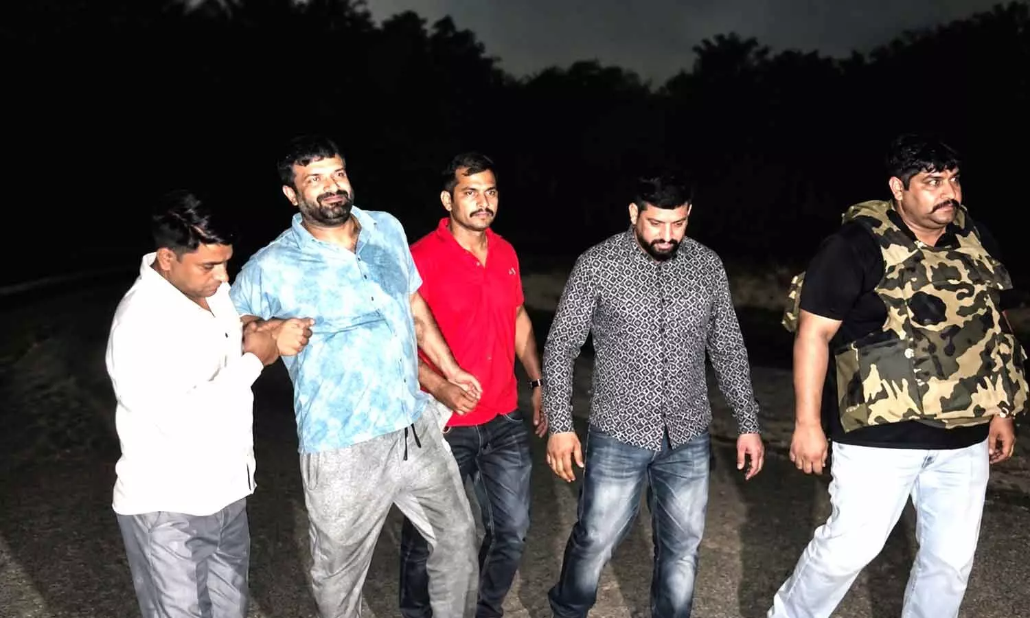 Delhi Police arrest Neeraj Bawana gang member after brief encounter Delhi Police arrest Neeraj Bawana gang member after brief encounter