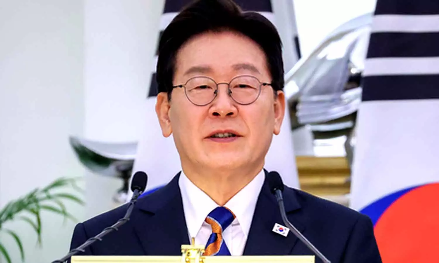 South Korea: Cabinet approves revision scrapping prosecutors authority to investigate South Korea: Cabinet approves revision scrapping prosecutors authority to investigate