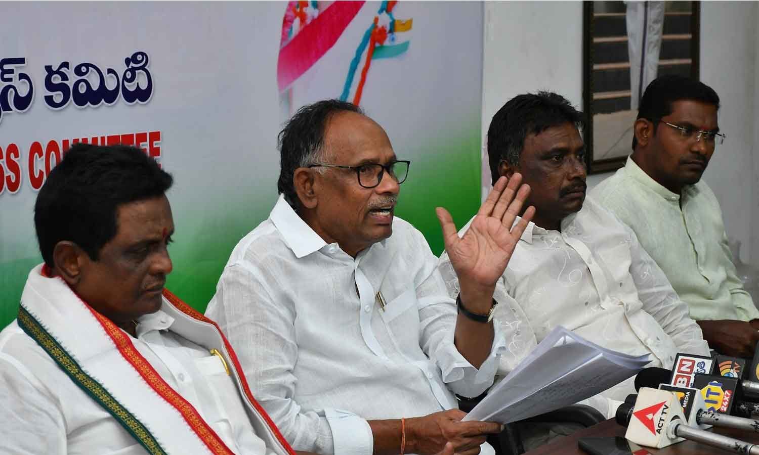 Congress opposes plan to shift Rythu Bazaar