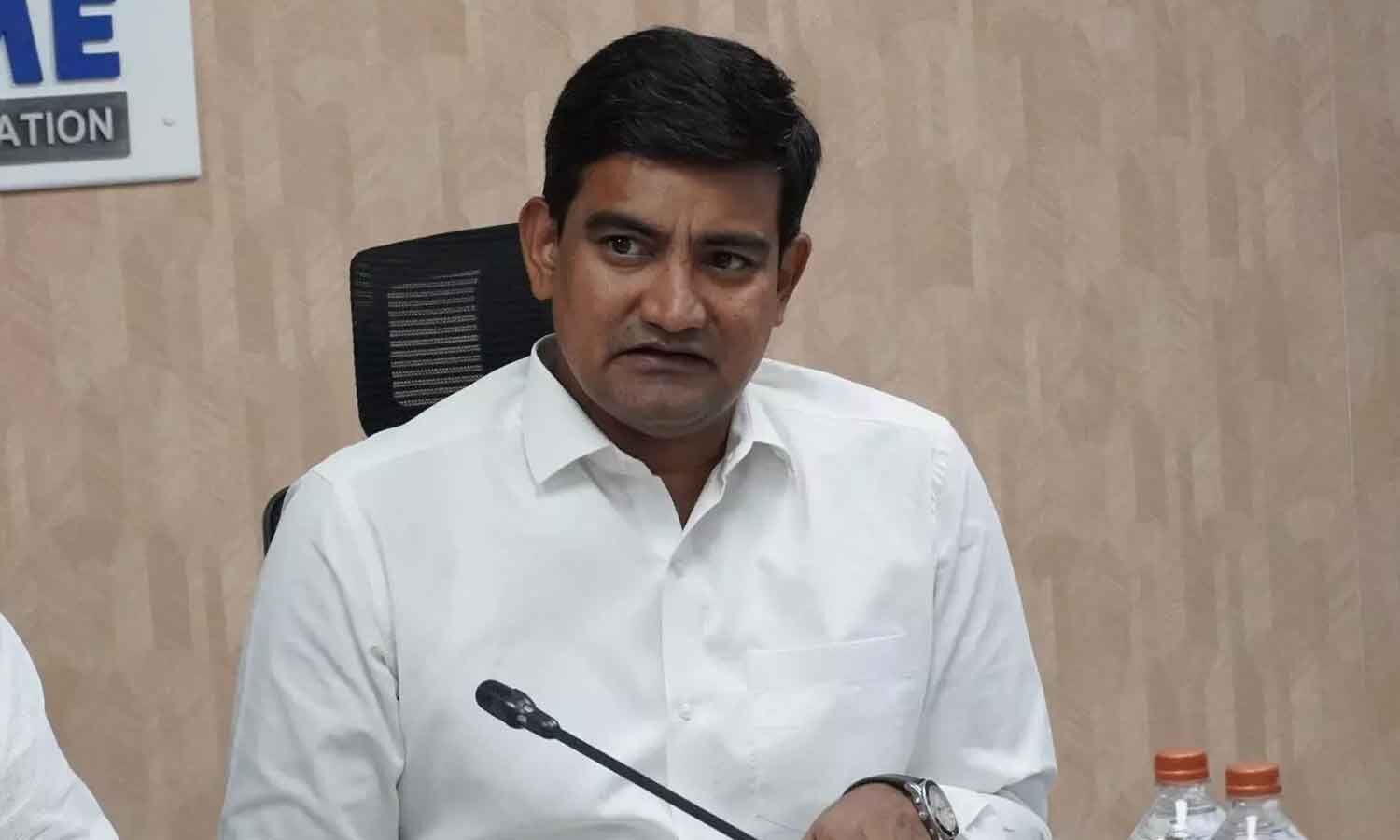 Simplify loan process for MSMEs, minister tells bankers