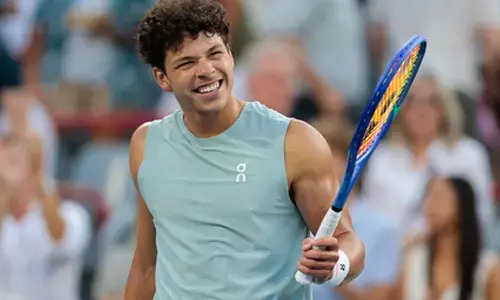Shelton beats Mensik, Tien sinks Merida to enter Montreal SFs