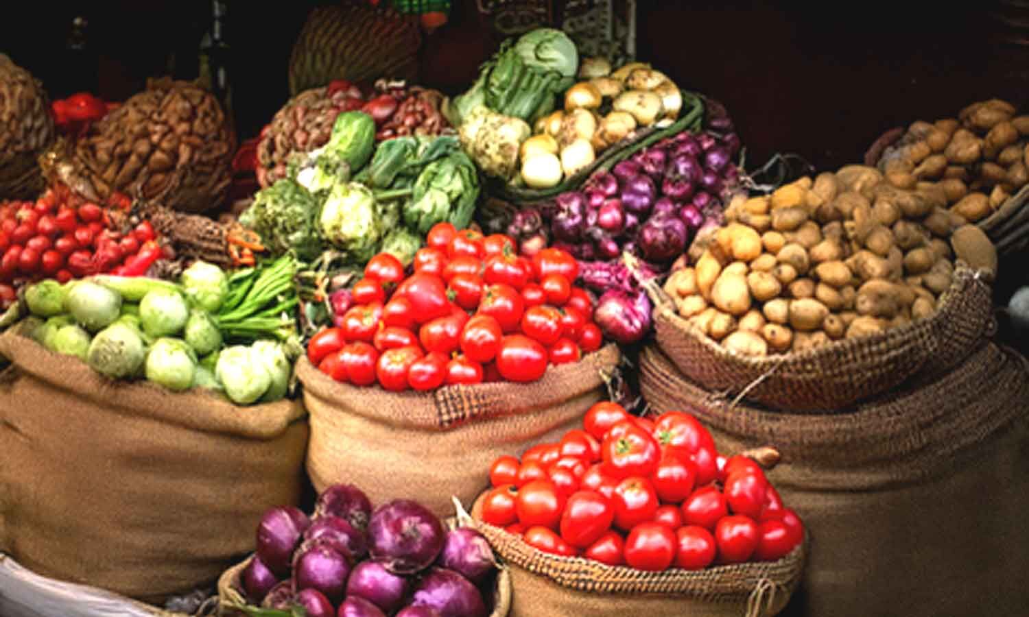 Oil-price volatility, El Nino effects to keep pressure on imported commodities, headline WPI
