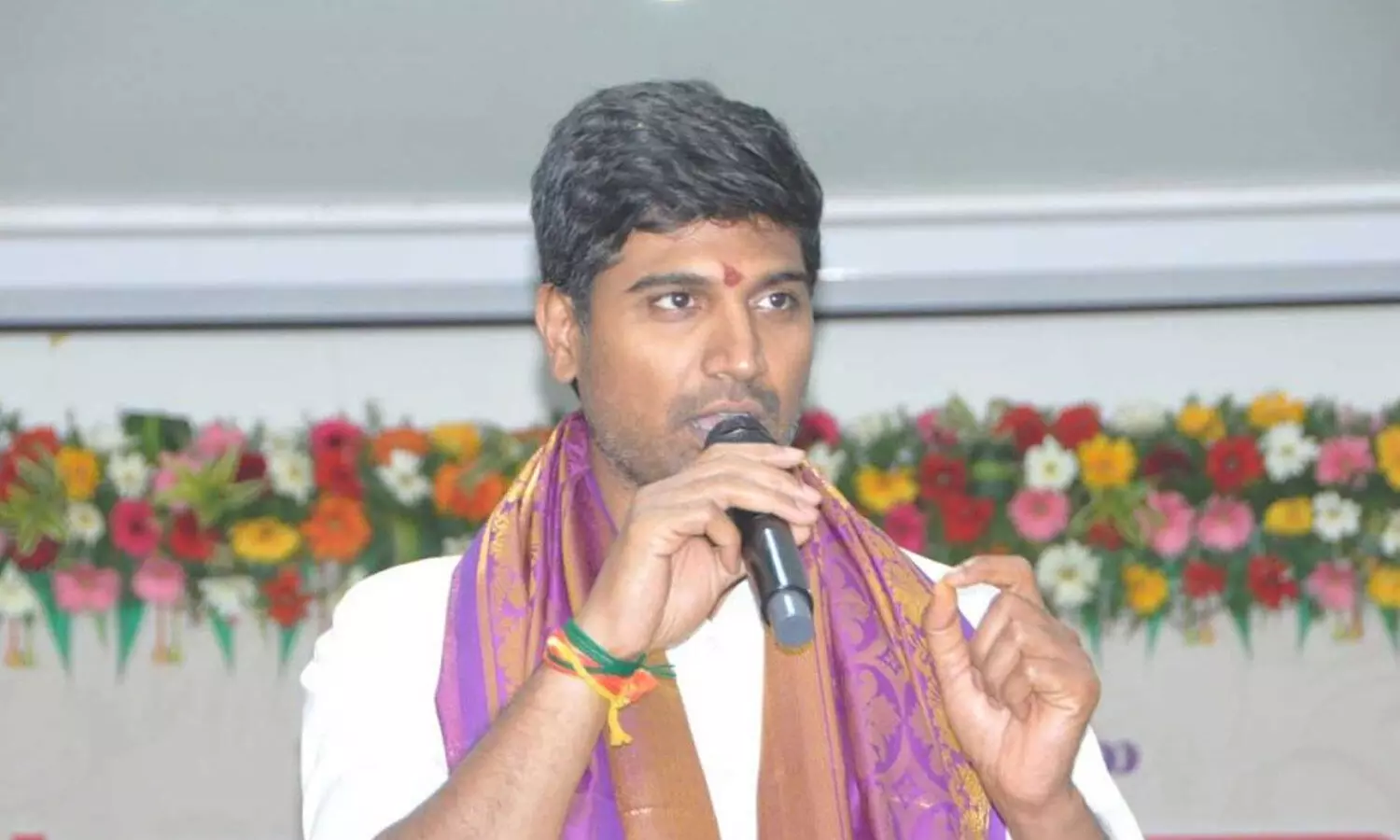 Lavu Sri Krishnadevarayalu Lavu Sri Krishnadevarayalu