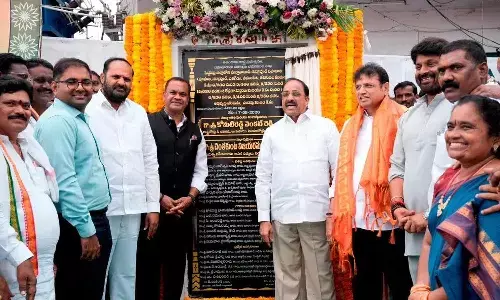 Better roads key to boost industry, jobs in Peddapalli: Komatireddy
