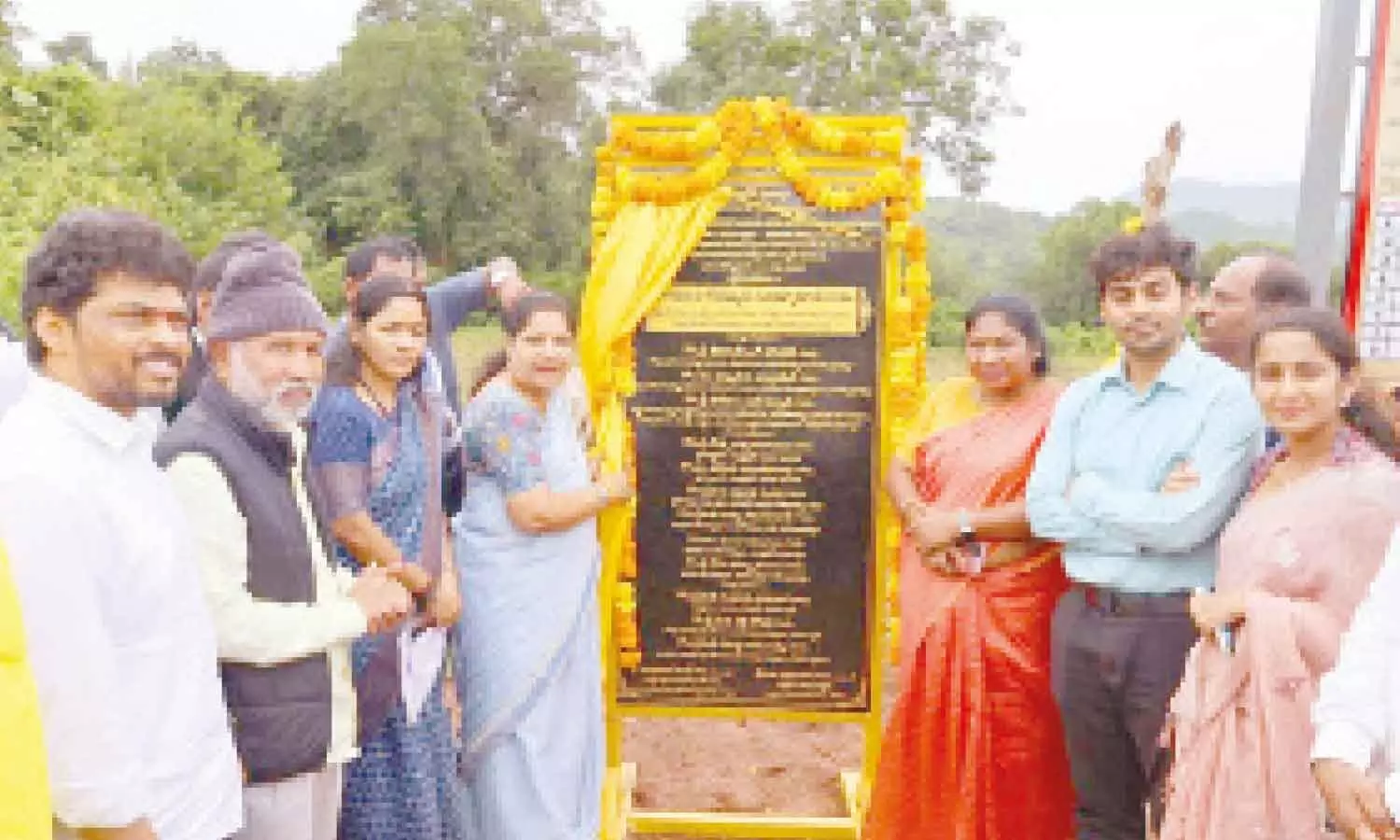 Minister inaugurates road at Borakalavalasa