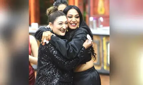 I Am With Sunita: Kashmera Shah backs aunt-in-law amid Govinda rift rumors