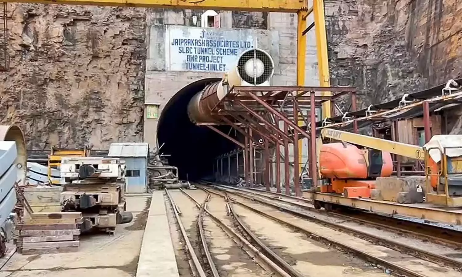 Army engineers to be deployed for SLBC, Kaleshwaram works Army engineers to be deployed for SLBC, Kaleshwaram works