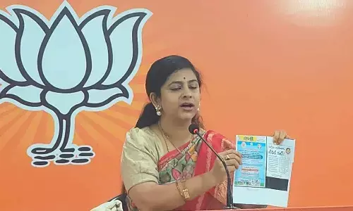 BJP State spokesperson S Yamini Sharma addressing a press conference in Vijayawada on Thursday