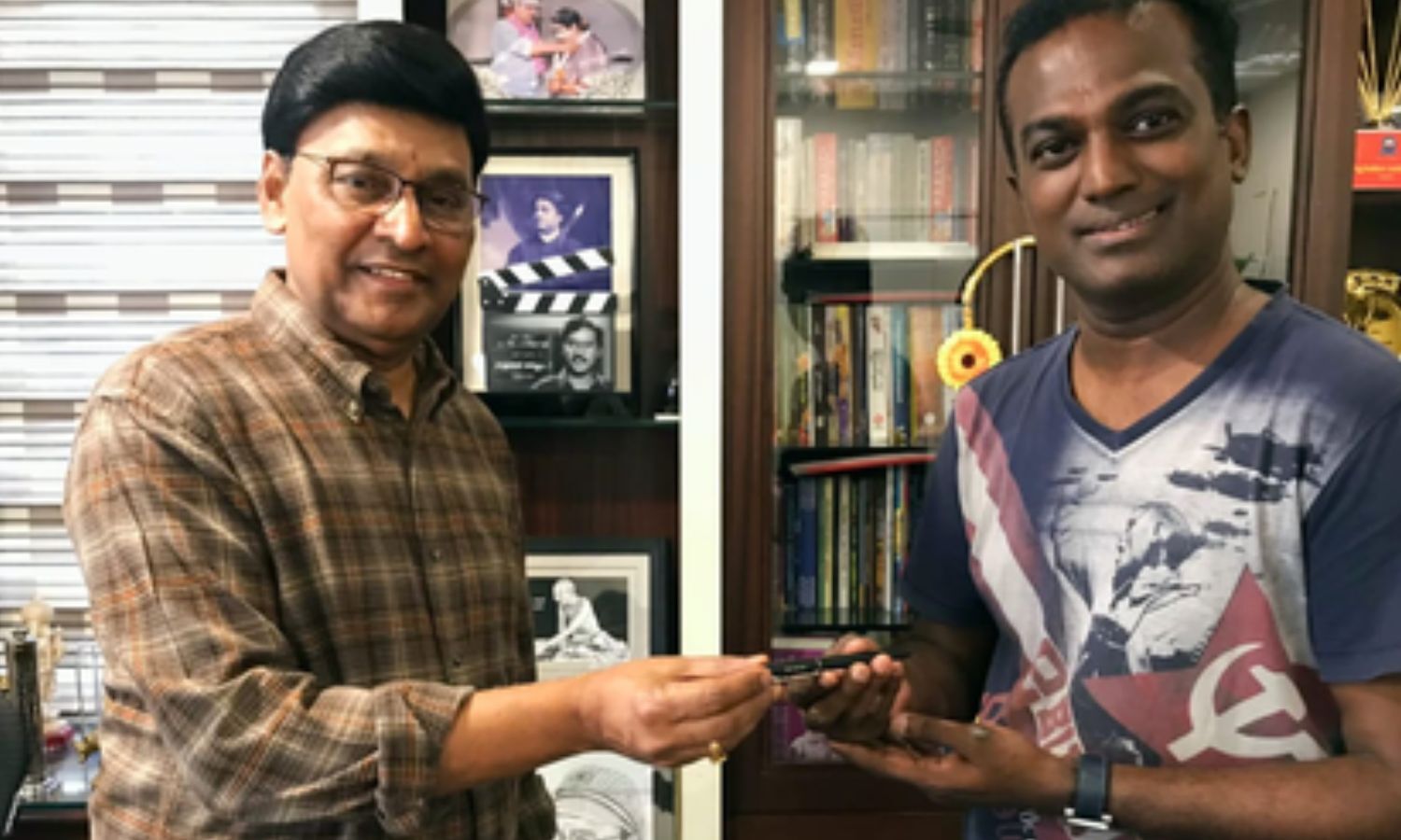 Beep Director Says K. Bhagyaraj Gifted Pen After Script Reading