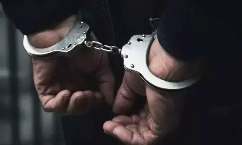 Three held in house burglary case Three held in house burglary case
