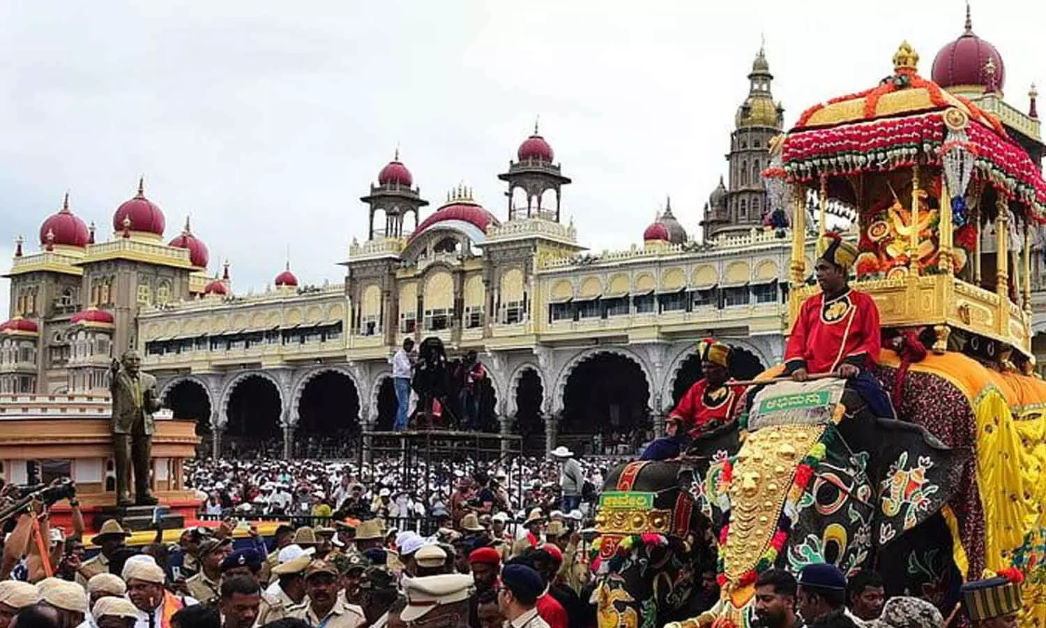 Abhimanyu to return for Mysuru Dasara as ‘nishane’ elephant Abhimanyu to return for Mysuru Dasara as ‘nishane’ elephant