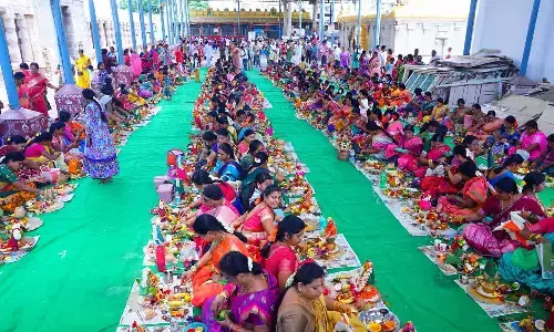 Varalakshmi Vratham held at Khadri Narasimha Swamy temple