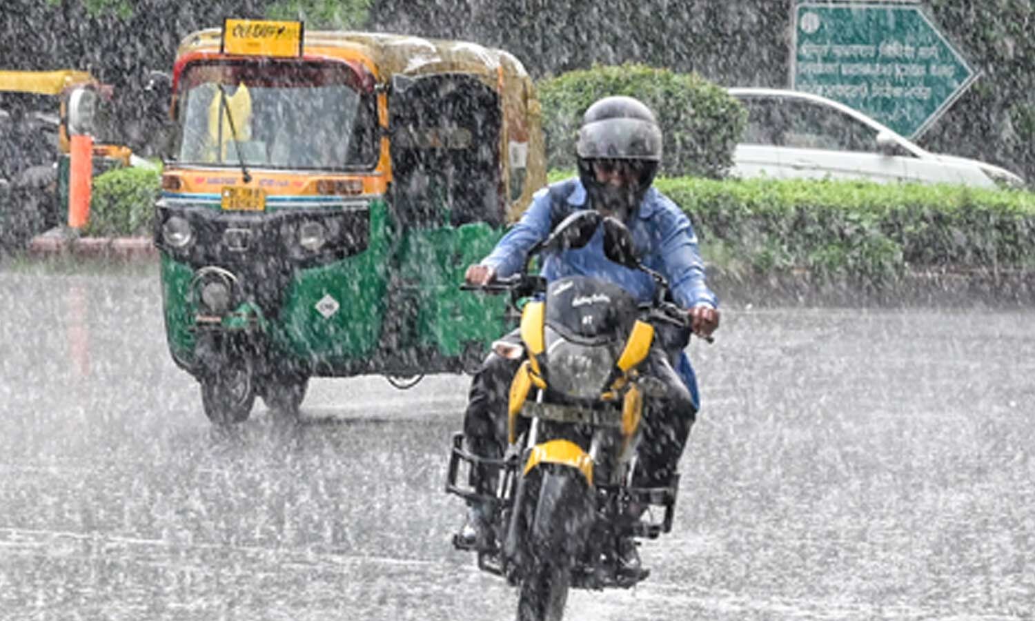 Delhi-NCR Braces for More Rain, Thunderstorms and Cooler Temperatures