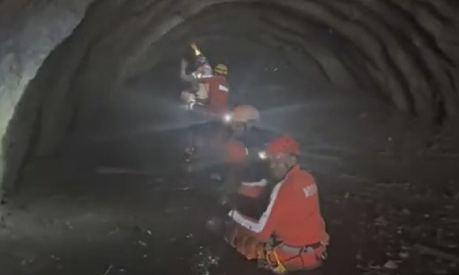 Indian, Nepali Teams Push Deeper Into Flood-Hit Chilime Tunnel