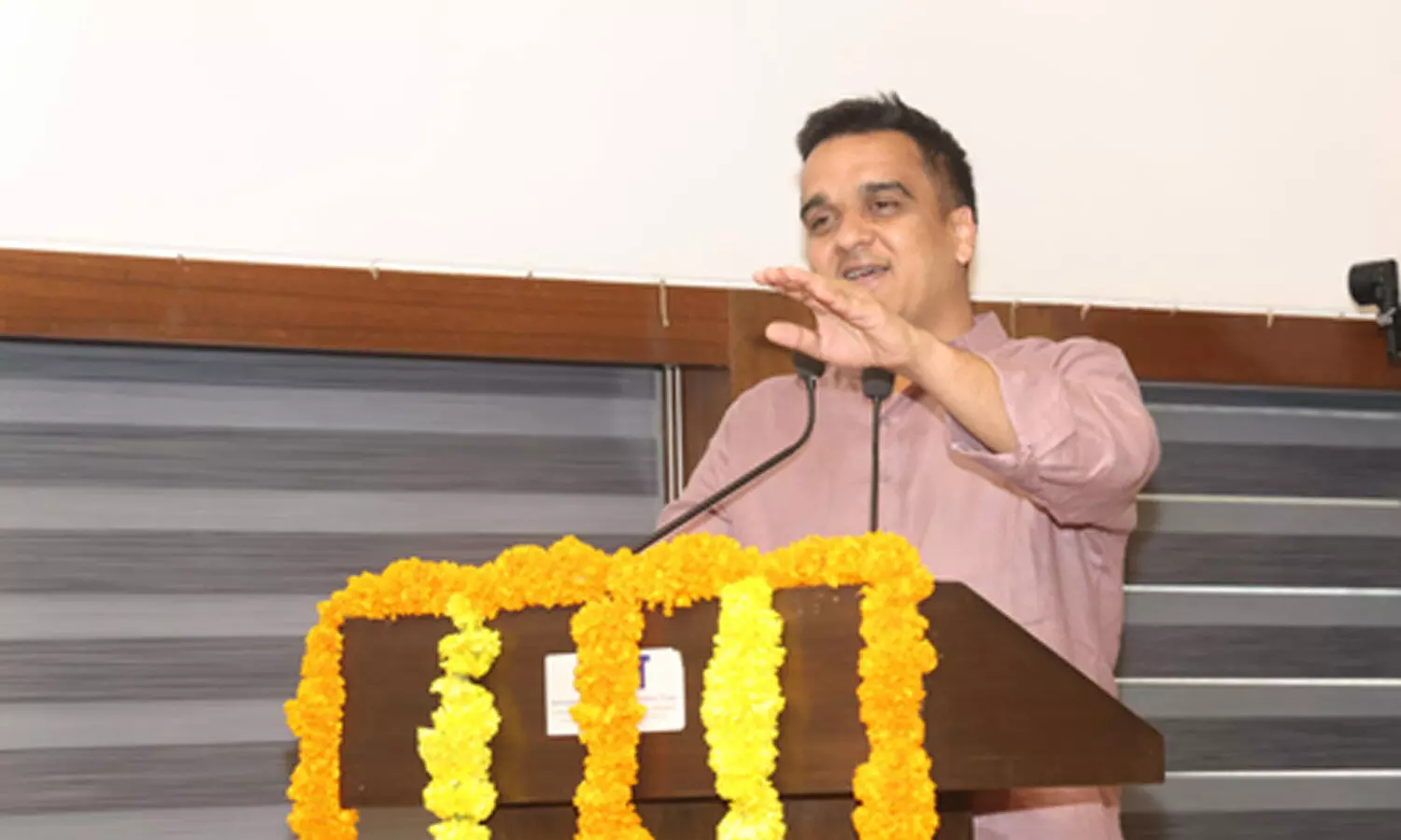 Gujarat approves Rs 13.02 crore Phase-II development of Devmogra’s Yaha Mogi Mataji Temple Gujarat approves Rs 13.02 crore Phase-II development of Devmogra’s Yaha Mogi Mataji Temple