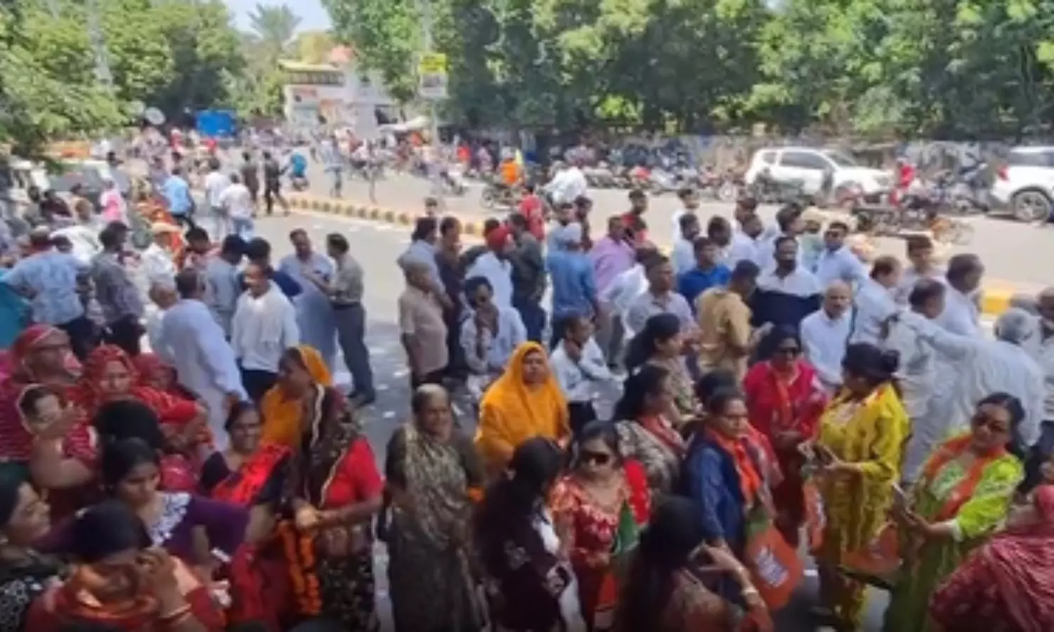 Campaigning for the Rajasthan urban local body elections is gaining momentum Campaigning for the Rajasthan urban local body elections is gaining momentum