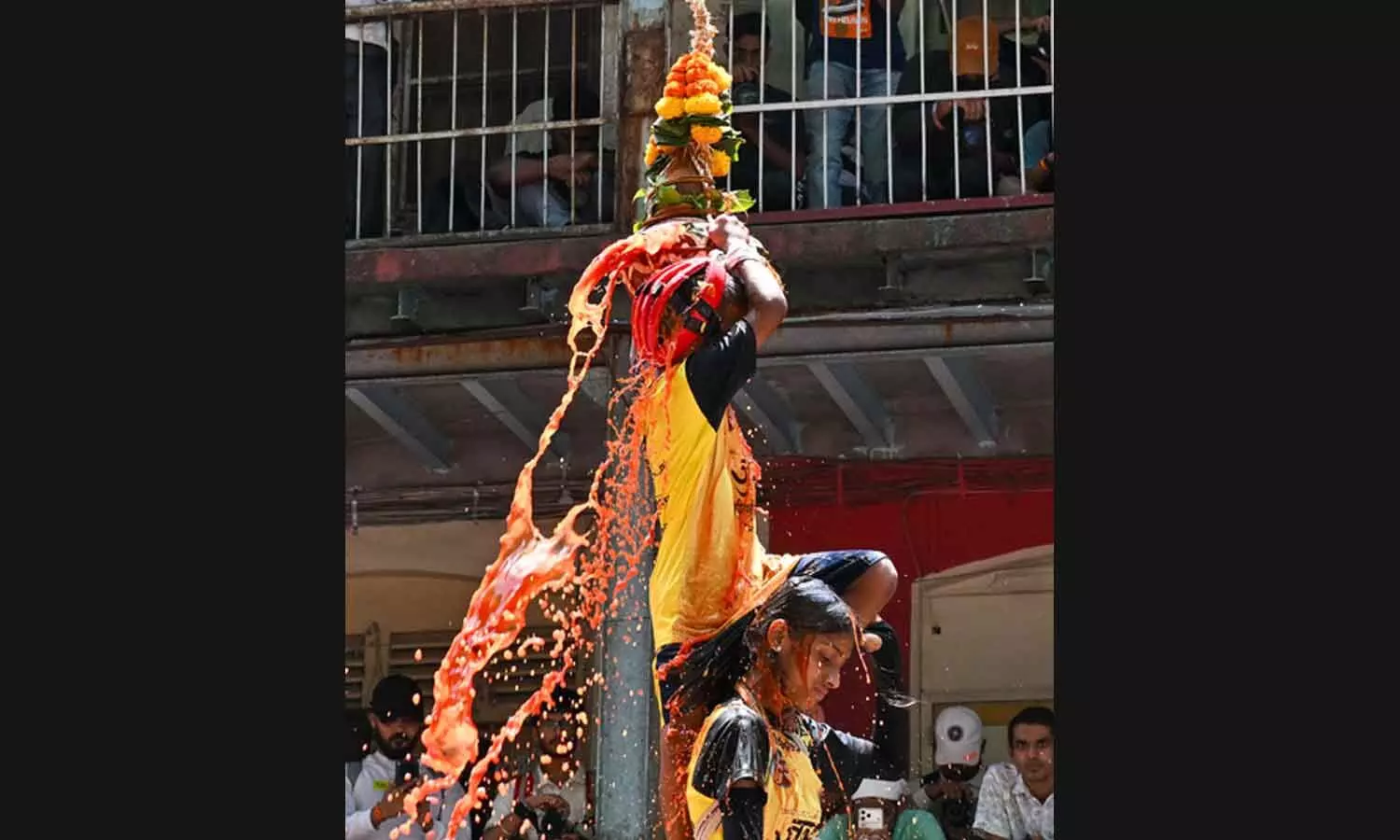 7-year-old dies during Dahi Handi celebration in Mumbai, 118 govindas injured 7-year-old dies during Dahi Handi celebration in Mumbai, 118 govindas injured