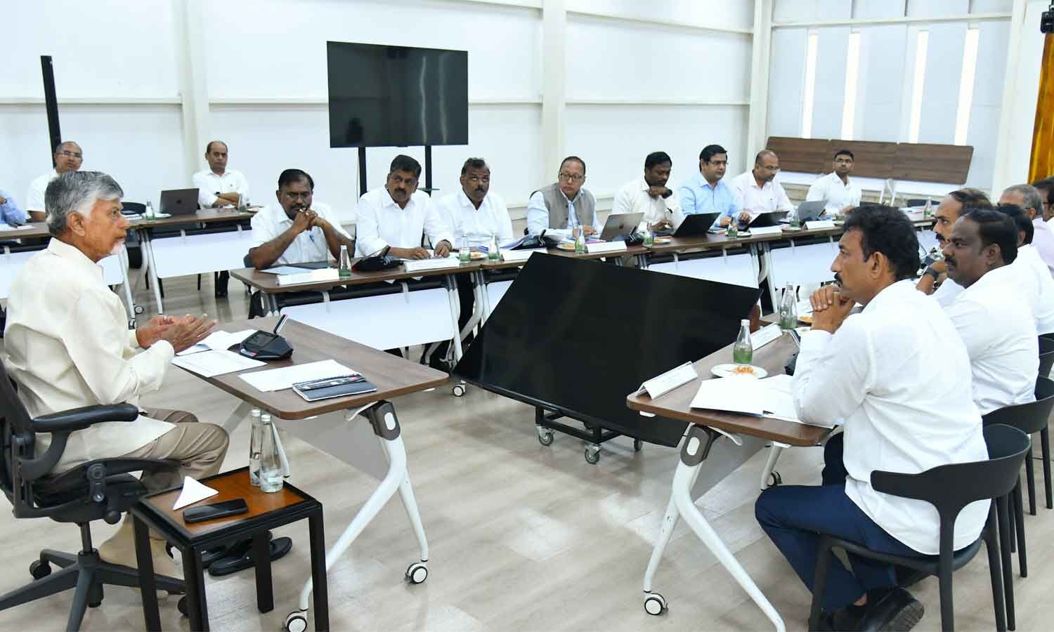 Andhra Pradesh Clears 12th Pay Commission, Pending DA Payments