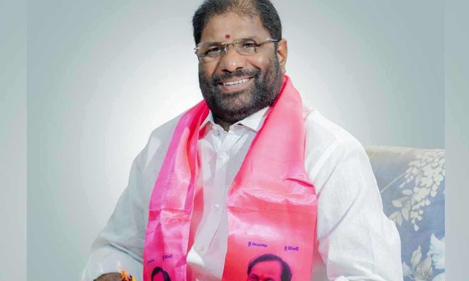 BRS MP demands GO 97 withdrawal, fee dues, job notifications