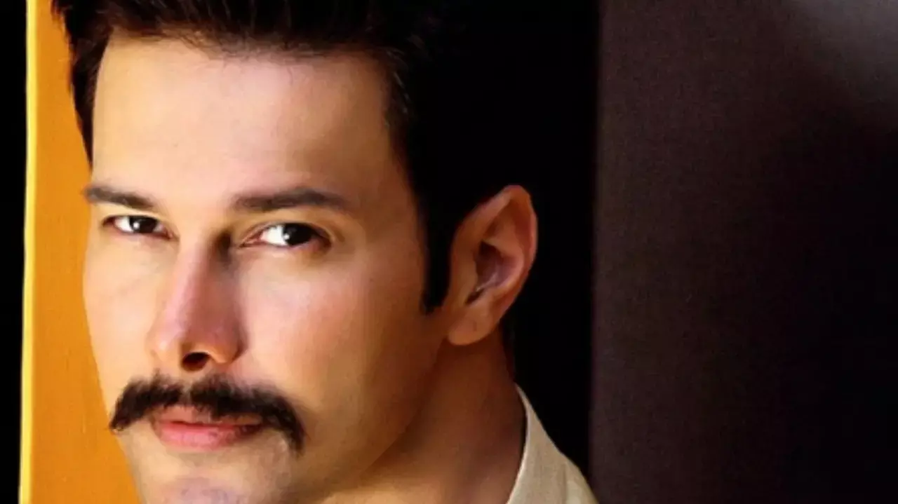 Actor Rajniesh Duggall Actor Rajniesh Duggall