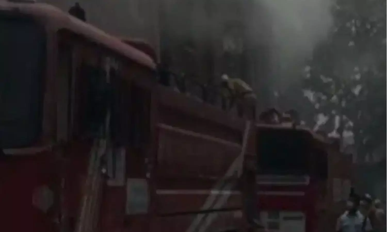 A devastating fire broke out at a closed chemical factory at Chitpur in North Kolkata on Sunday afternoon A devastating fire broke out at a closed chemical factory at Chitpur in North Kolkata on Sunday afternoon
