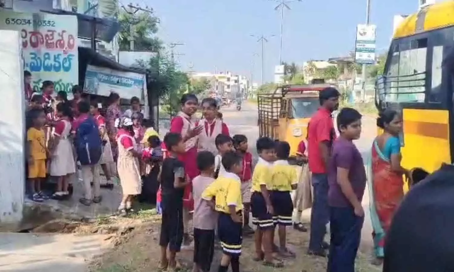 School bus safety faces scrutiny in Warangal School bus safety faces scrutiny in Warangal