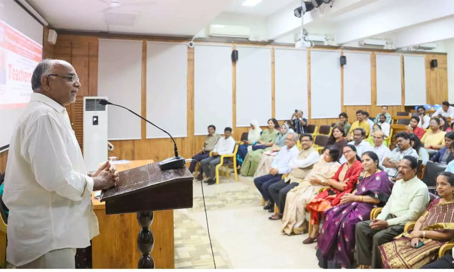 EFLU observes teachers’ day with focus on lifelong learning EFLU observes teachers’ day with focus on lifelong learning