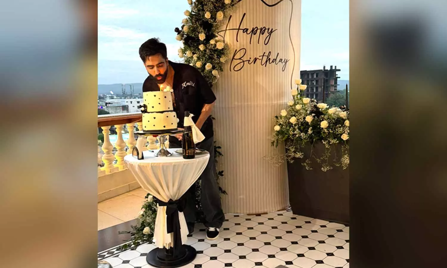 Harrdy Sandhu gives an inside peek into his intimate birthday celebration Harrdy Sandhu gives an inside peek into his intimate birthday celebration