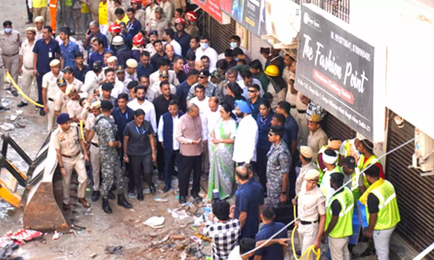 Delhi building collapse: MCD Dy Commissioner among five suspended for negligence Delhi building collapse: MCD Dy Commissioner among five suspended for negligence