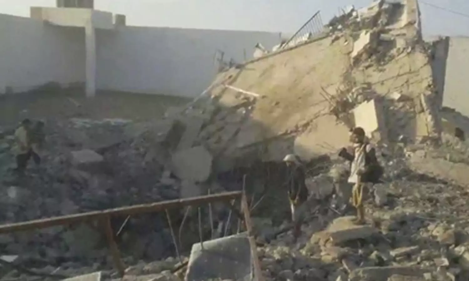Airstrike on prison reported in Houthi-controlled area in Yemen Airstrike on prison reported in Houthi-controlled area in Yemen