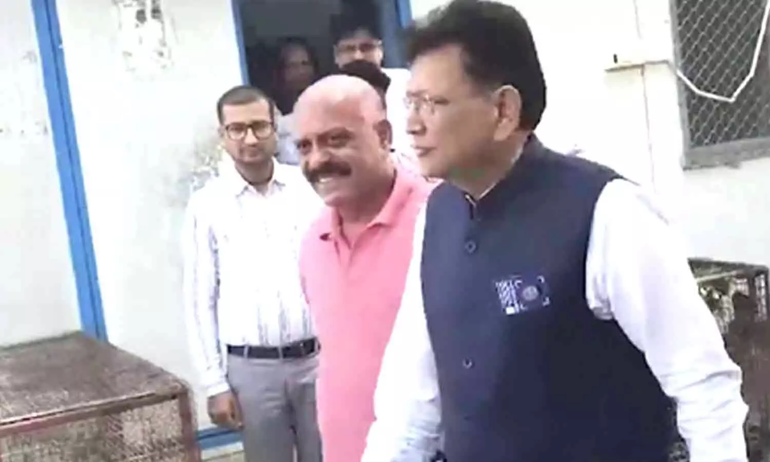 Air Marshal Jeetendra Mishra (retd) takes charge as Ram Temple Trust CEO Air Marshal Jeetendra Mishra (retd) takes charge as Ram Temple Trust CEO