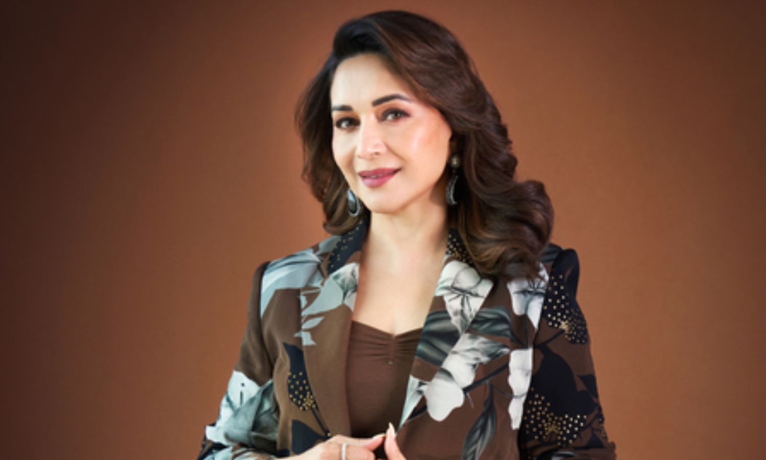 Madhuri Dixit Once Watched Tezaab Disguised in Burqa