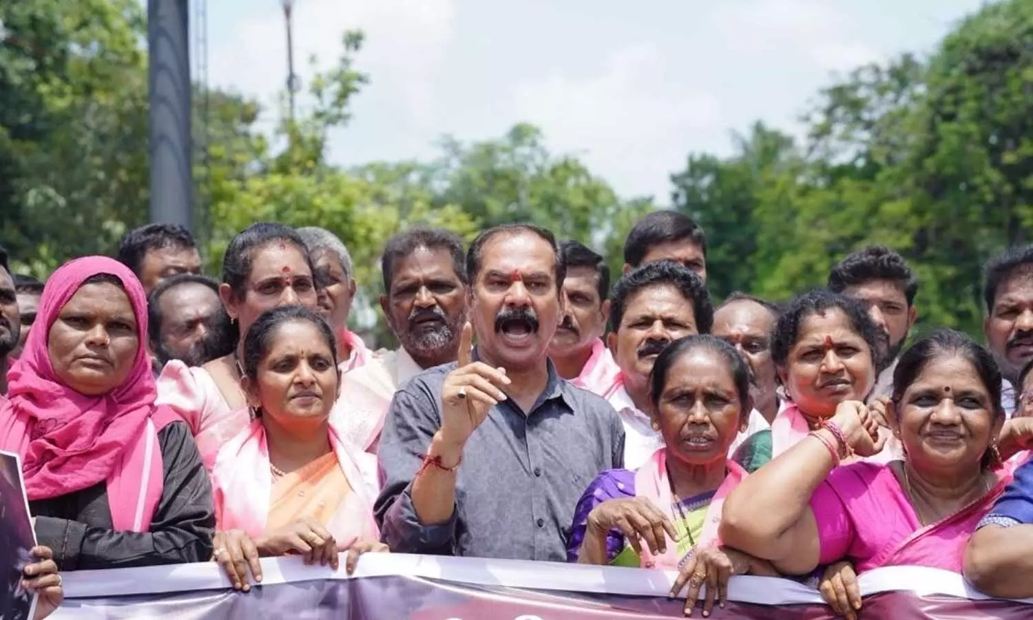 Revanth govt intolerant to criticism of its failures: Vinay Bhaskar Revanth govt intolerant to criticism of its failures: Vinay Bhaskar