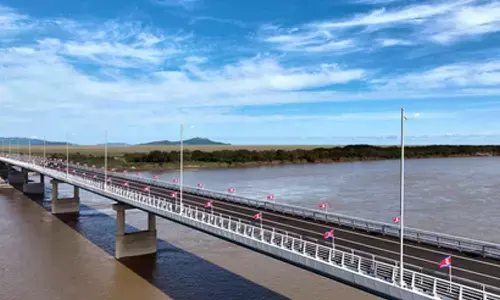 North Korea, Russia open 1st cross-border road bridge amid deepening ties