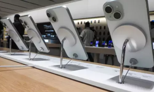 Apple is expected to see a strong increase in iPhone shipments in India during the 2026 launch quarter