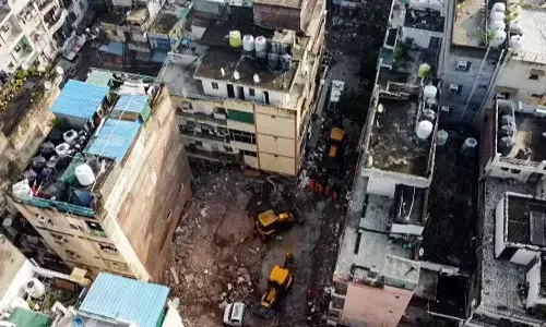 Satya Niketan owners built floors despite structural load danger