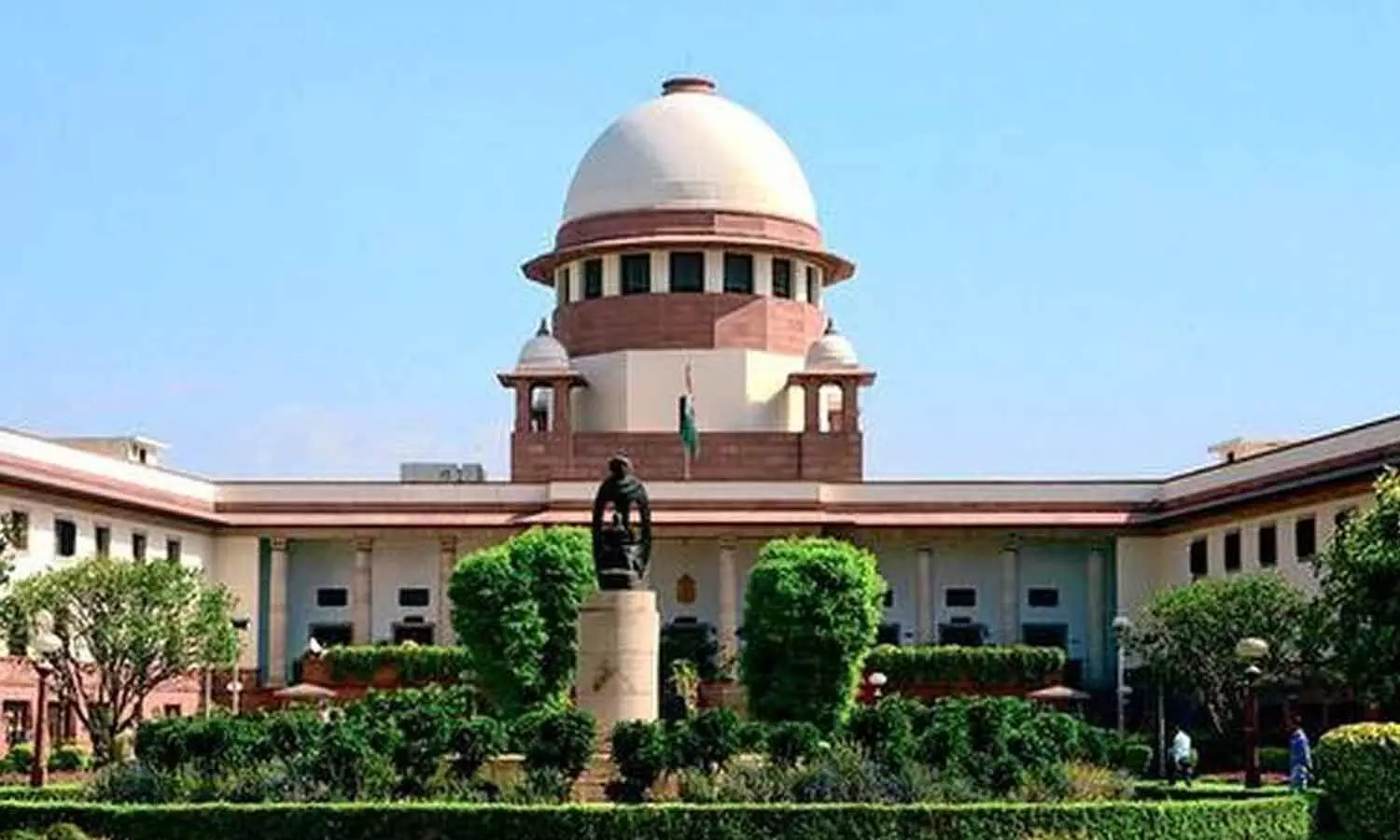 SC slams hospital for not responding to notice SC slams hospital for not responding to notice