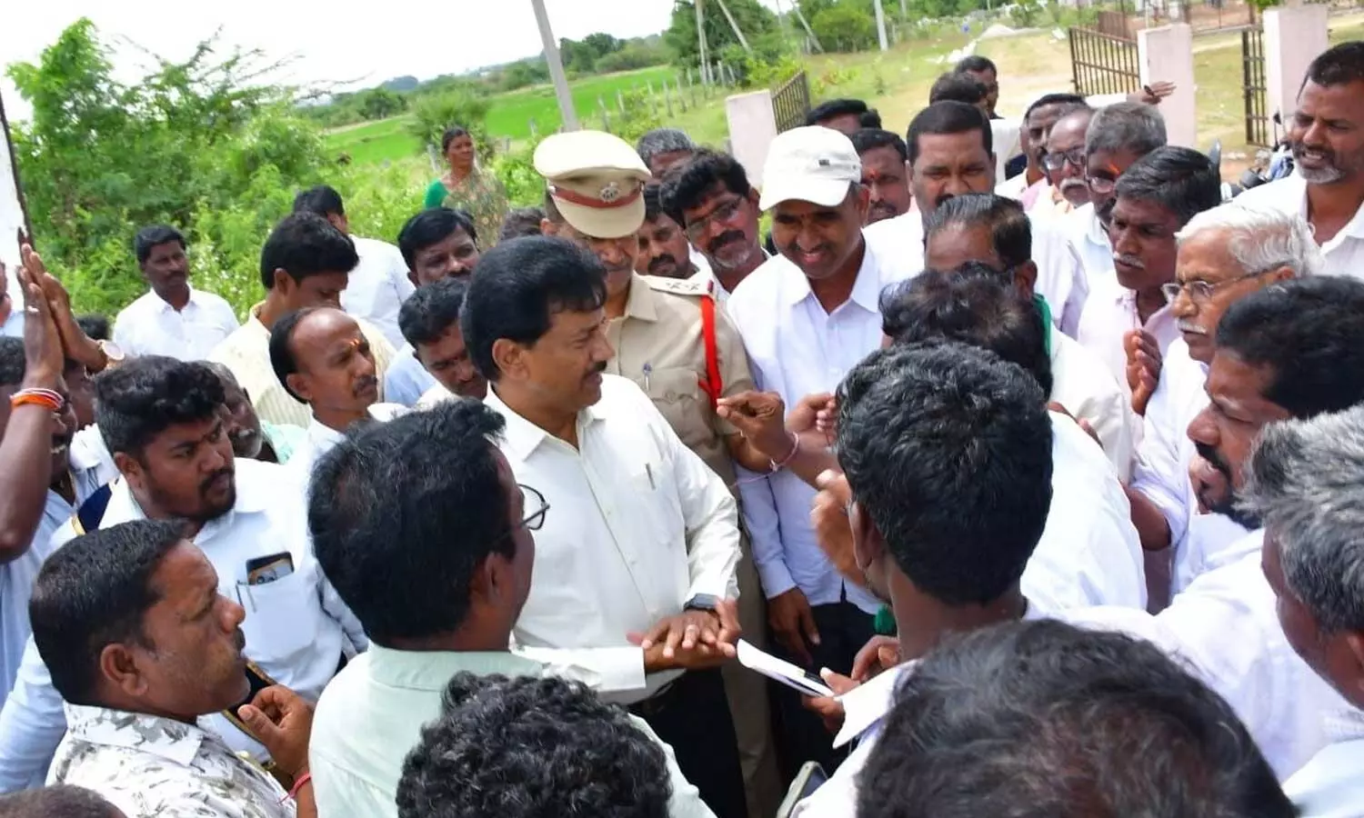 Erratic power supply killing our crops: Farmers Erratic power supply killing our crops: Farmers