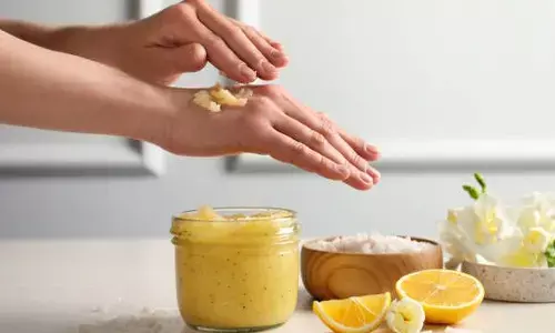 Monsoon care tips for pretty hands this season