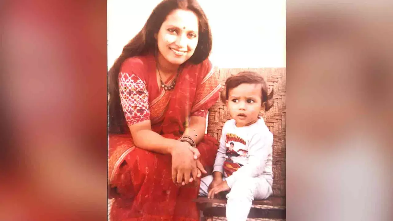 Himani Shivpuri recalls living in rented flat, reveals how she juggled motherhood, housework and theatre Himani Shivpuri recalls living in rented flat, reveals how she juggled motherhood, housework and theatre